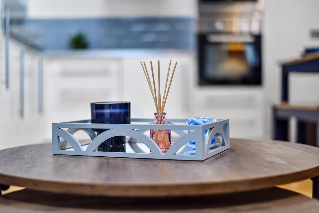 Spacious Contemporary 2 Bed Flat, Central ロンドン エクステリア 写真