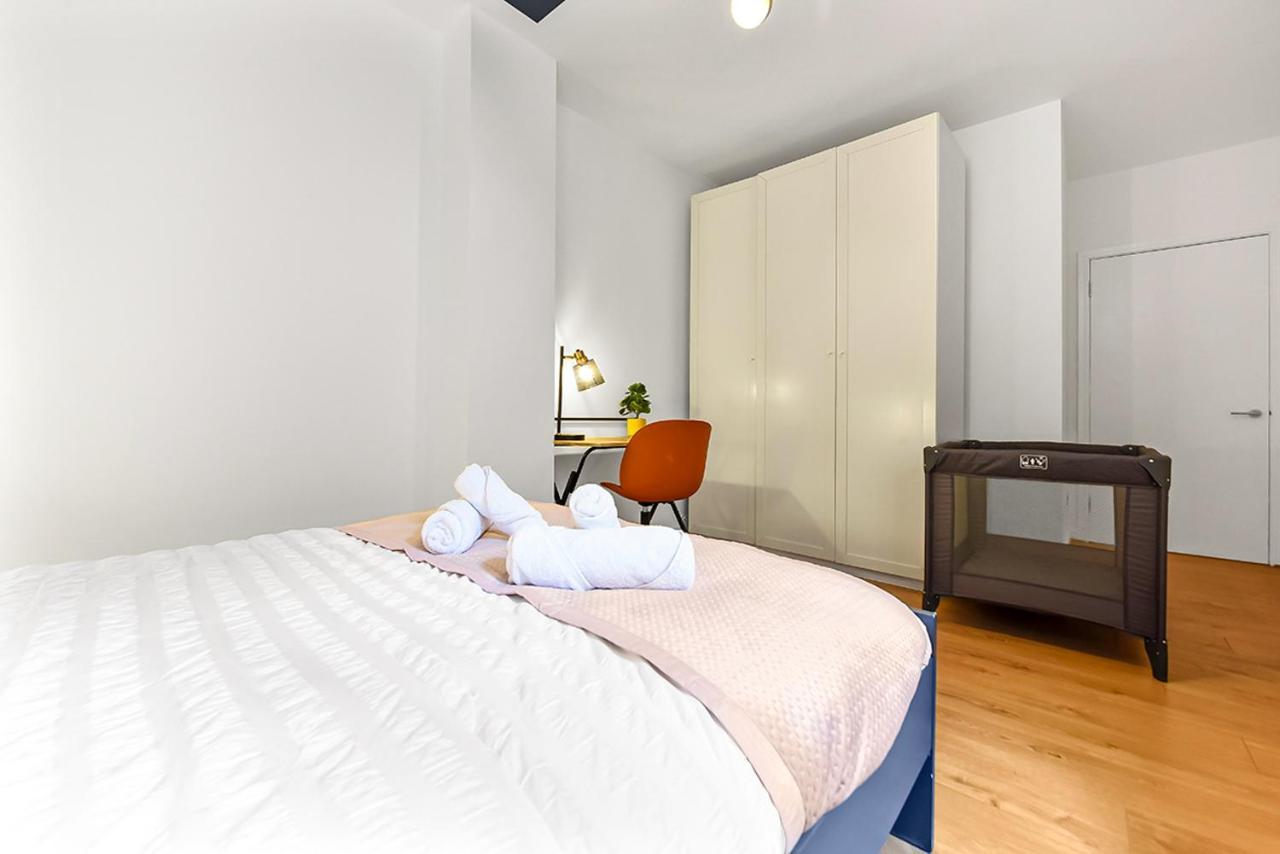 Spacious Contemporary 2 Bed Flat, Central ロンドン エクステリア 写真
